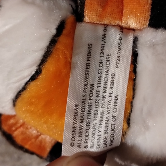 ✓Disney Parks Disney/Pixar Finding Nemo Clown Fish Plush - Picture 8 of 10